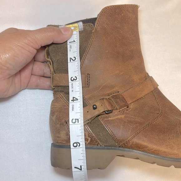NEW Teva Zip Closure Camel Leather Suede Ankle Boots Women’s Size 6 - Picture 13 of 16